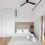 Elia Cove Luxury & Residences