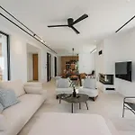 Elia Cove Luxury & Residences Villa *