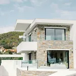 Elia Cove Luxury & Residences Villa