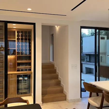 Elia Cove Luxury & Residences *