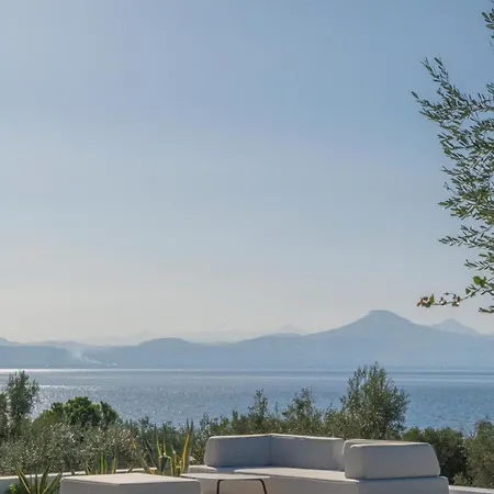 Elia Cove Luxury & Residences Villa