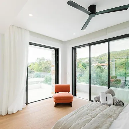 Elia Cove Luxury & Residences Corinth