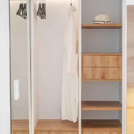 Elia Cove Luxury & Residences Villa Corinto