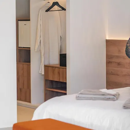 Villa Elia Cove Luxury & Residences *