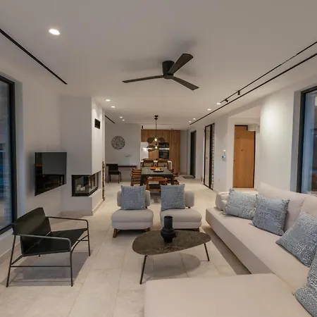 Elia Cove Luxury & Residences Villa Corinto