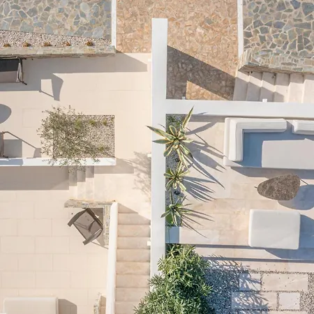 Elia Cove Luxury & Residences *