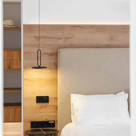 Villa Elia Cove Luxury & Residences *