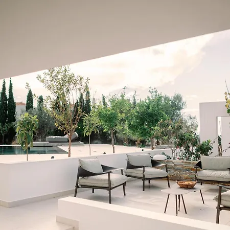 Elia Cove Luxury & Residences Villa