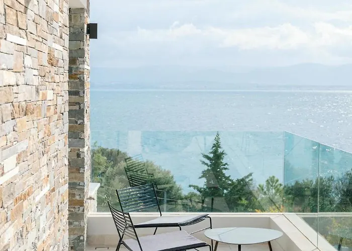 Elia Cove Luxury & Residences Villa