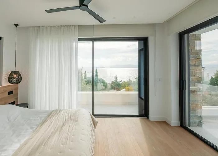 Elia Cove Luxury & Residences