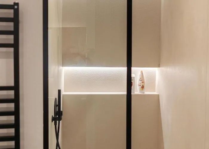 Elia Cove Luxury & Residences 别墅